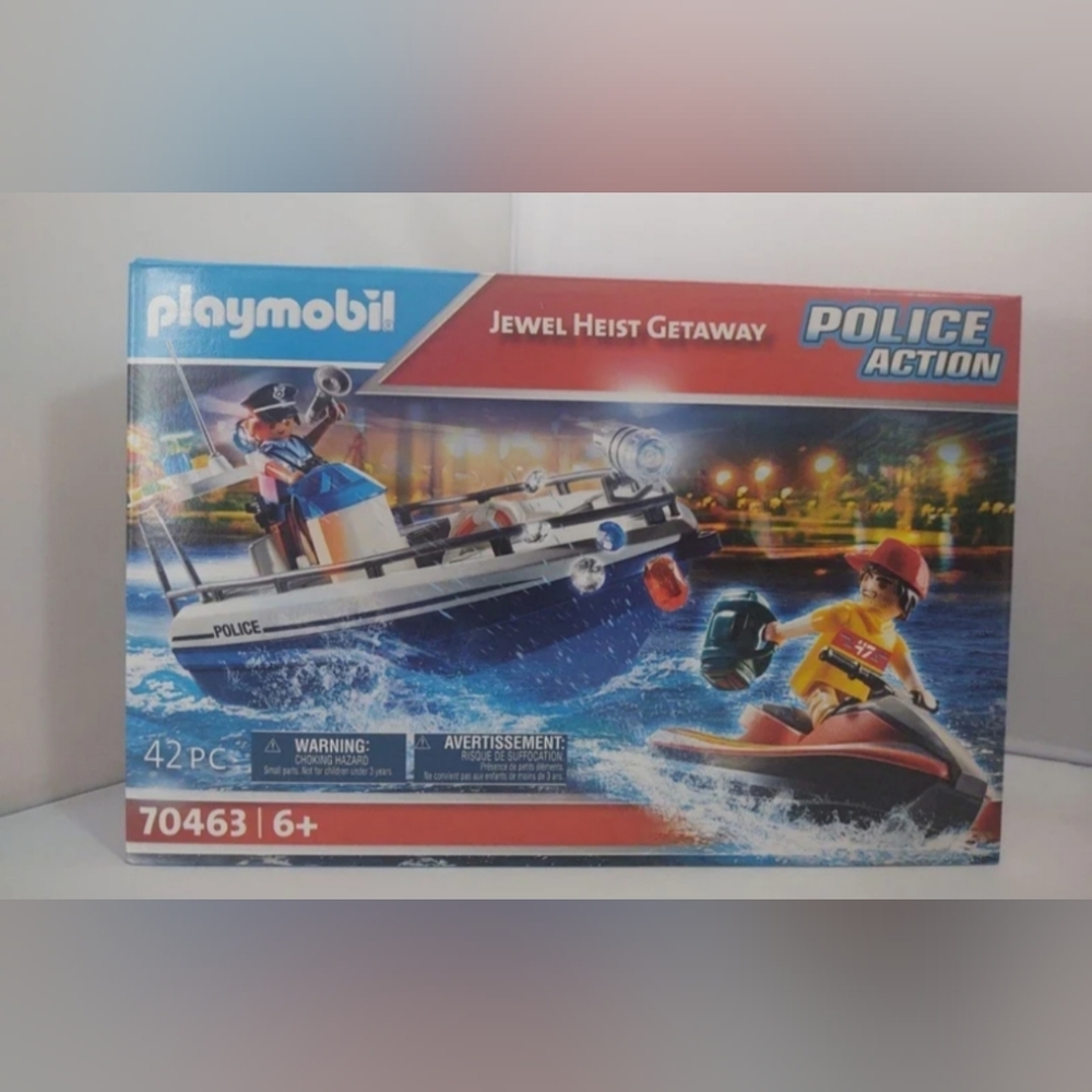 Playmobil 70463 Jewel Heist Getaway Police Action NWT